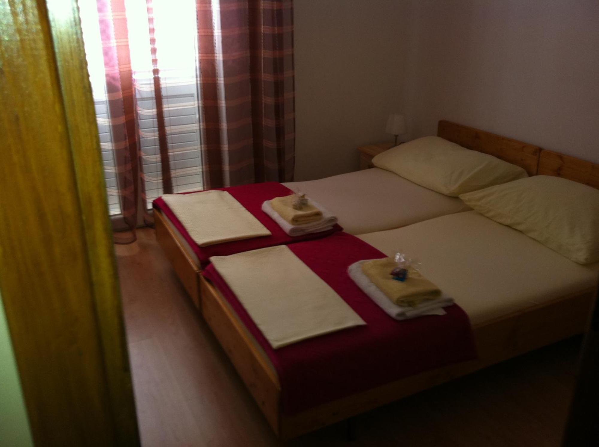 Apartments Husanovic Mokošica Екстериор снимка