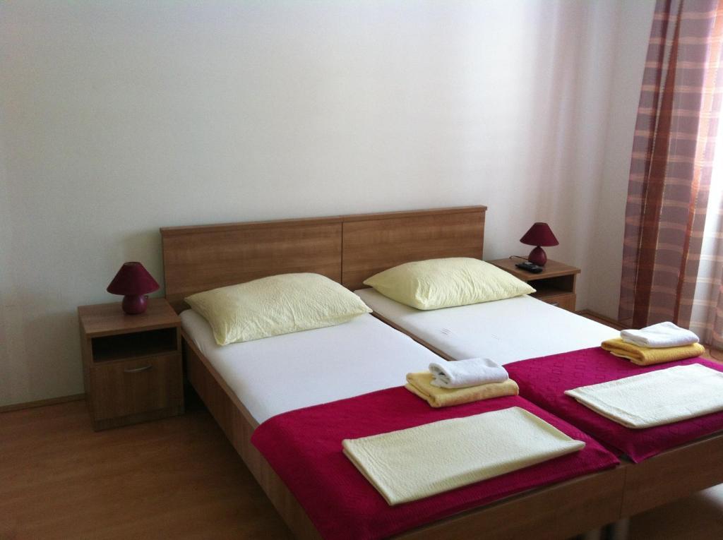 Apartments Husanovic Mokošica Стая снимка