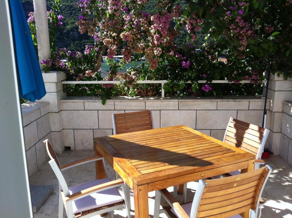Apartments Husanovic Mokošica Екстериор снимка