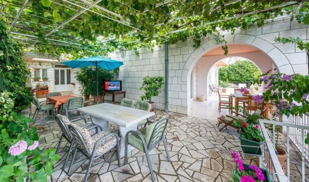 Apartments Husanovic Mokošica Екстериор снимка